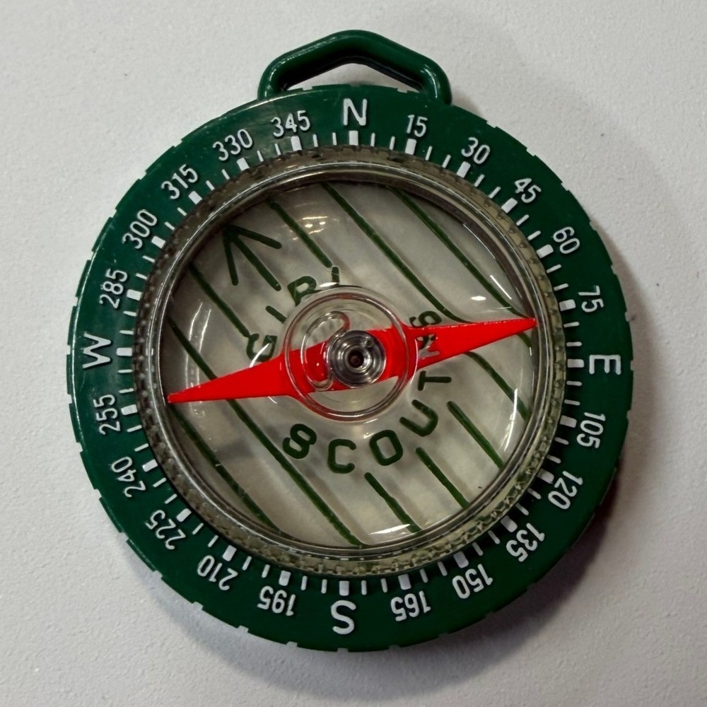 Vintage Taylor Girl Scout Compass Green Pocket Hiking Camping Collectible